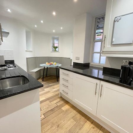 Westminster Apartment Near River Thames Londra Dış mekan fotoğraf