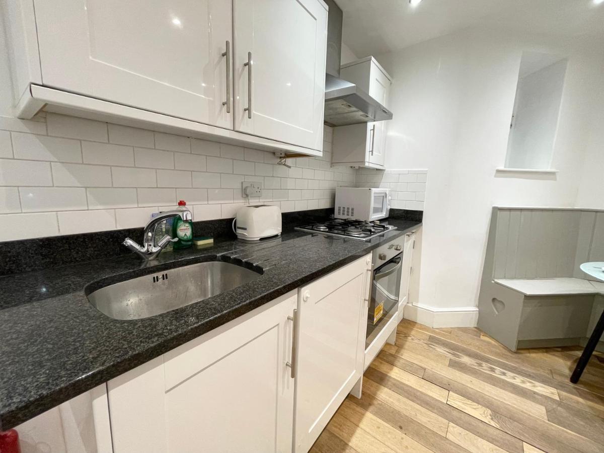 Westminster Apartment Near River Thames Londra Dış mekan fotoğraf